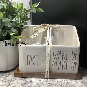 Rae Dunn FACE WAKE UP MAKE UP organizer